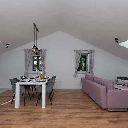 Lungo Mare, Centar Apartman Makarska